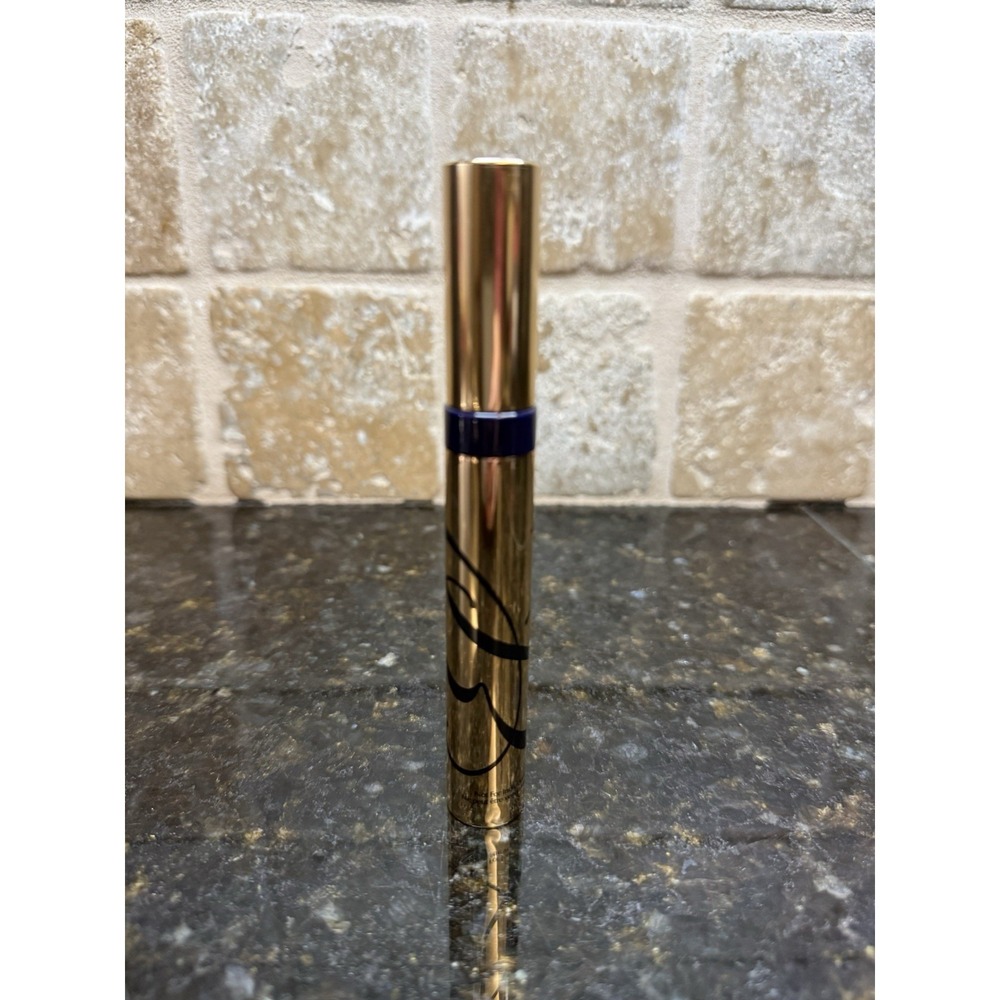 Estee Lauder Sumptuous Extreme Lash Multiplying Volume Mascara~ Extreme Black